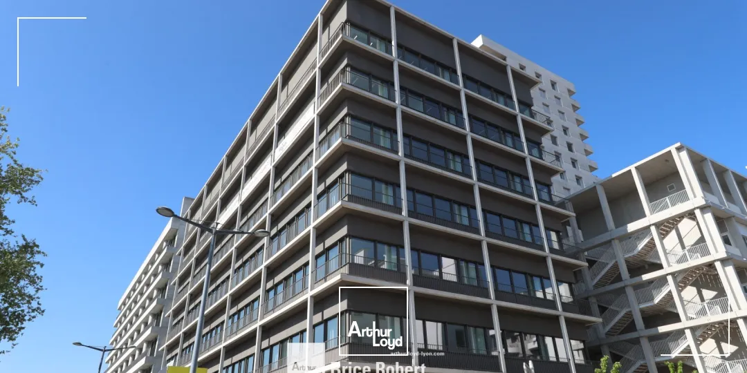 A louer - PYLOTE - Bureaux neufs à Confluence - Lyon 2ème