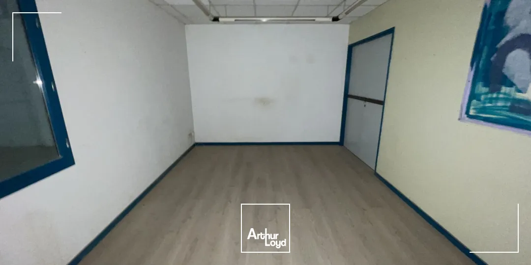 A LOUER - Local d'activité 