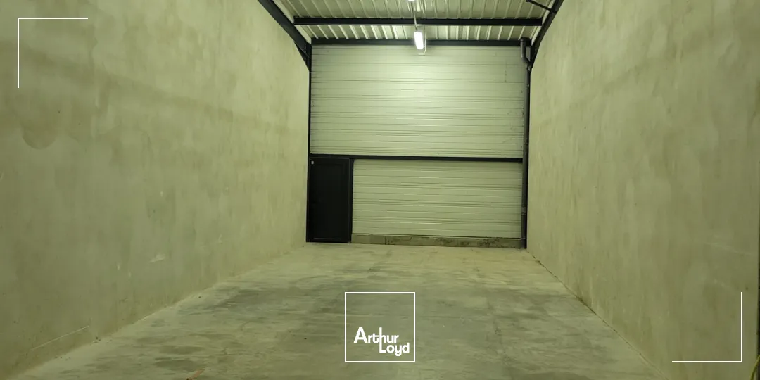 Local d'activité en plein centre de Technoland Etupes