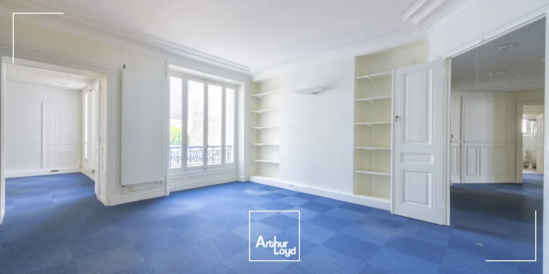 Bureaux à louer à PARIS 75010