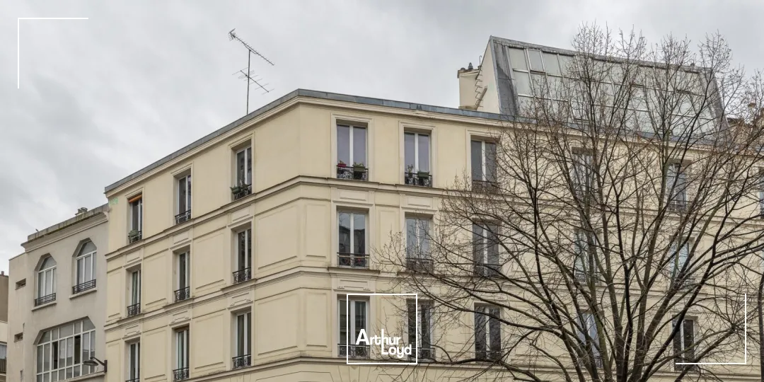 Bureaux à louer à PARIS 75011
