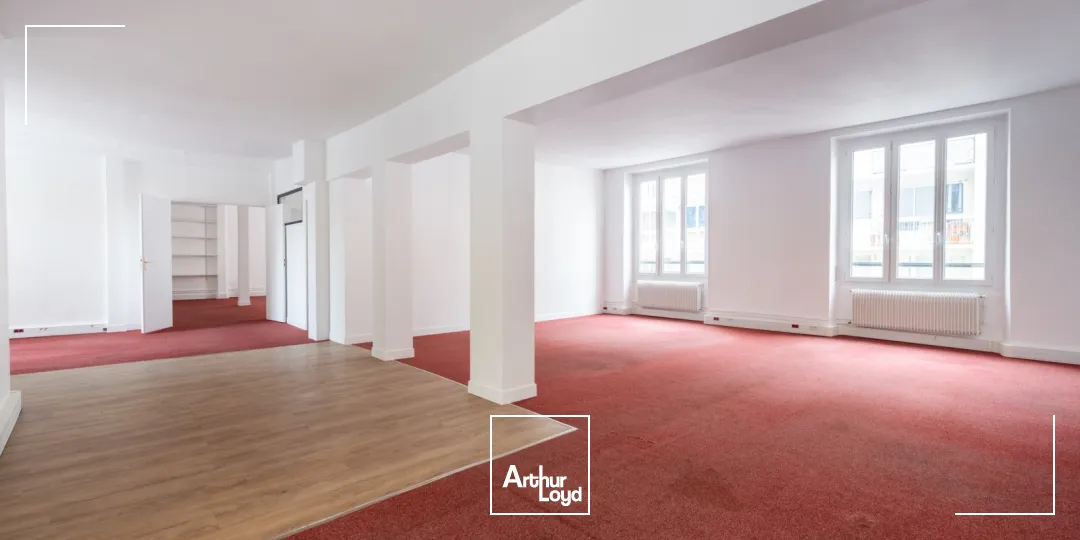 Bureaux à louer à PARIS 75011