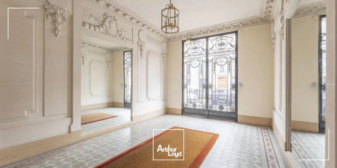Bureaux à louer à PARIS 75016