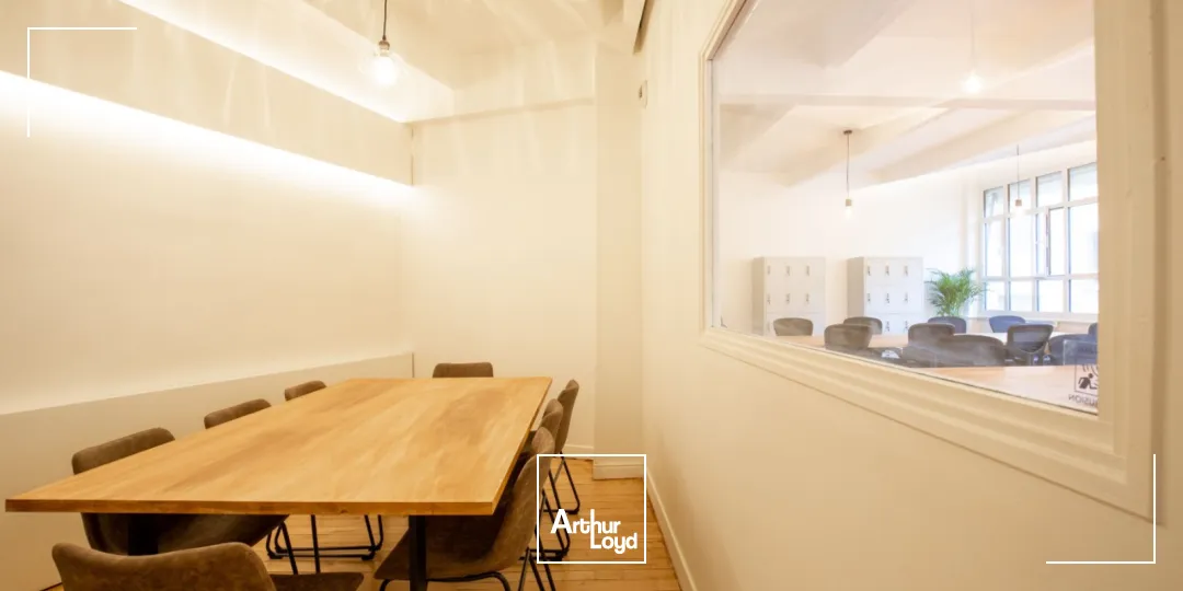 Bureaux à louer à PARIS 75011