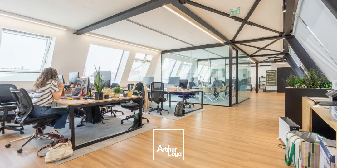 Bureaux à louer à PARIS 75018