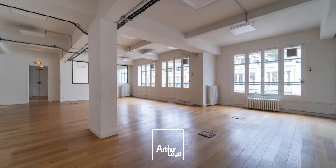 Bureaux à louer à PARIS 75010
