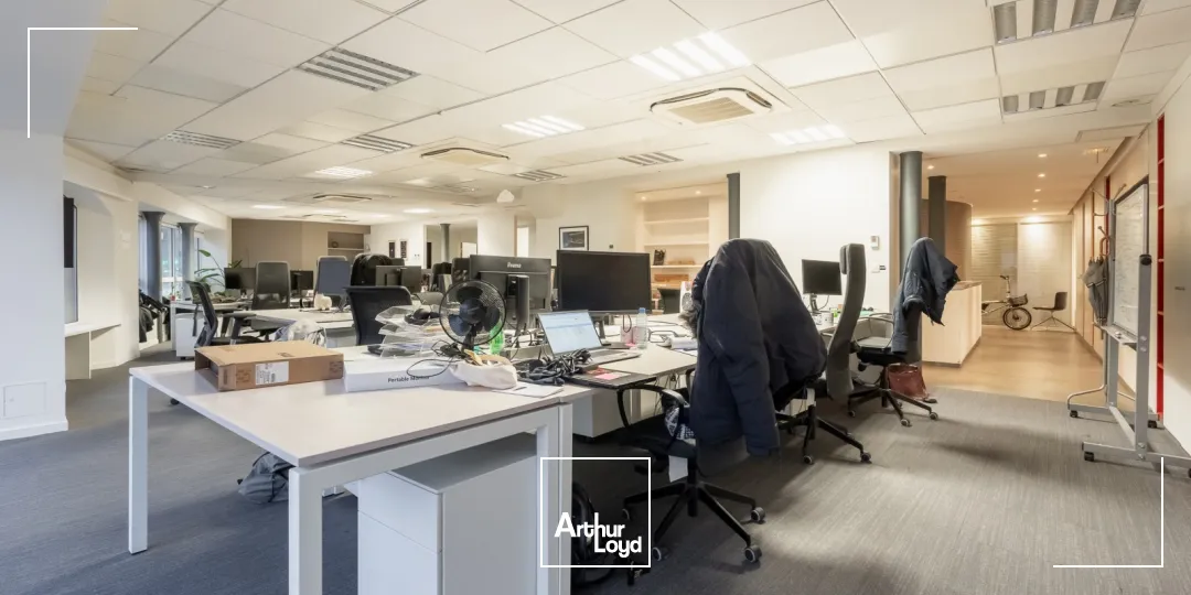 Bureaux à louer à PARIS 75010