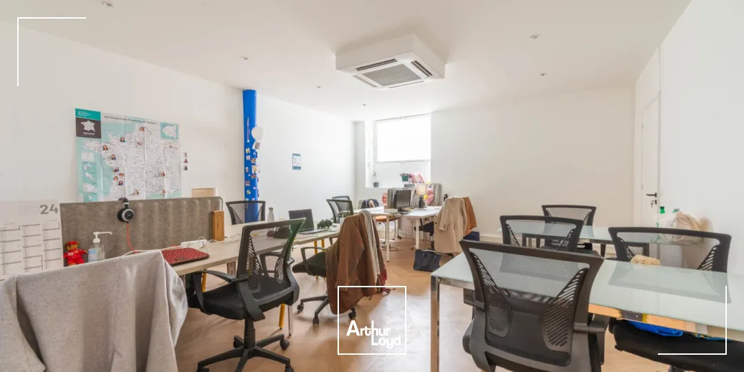 Bureaux à louer à PARIS 75009