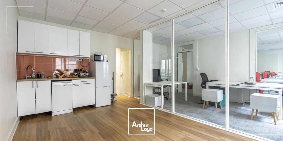 Bureaux à louer à PARIS 75003