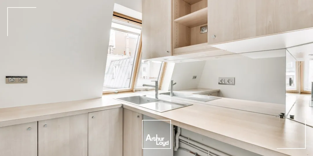 Bureaux à louer à PARIS 75003