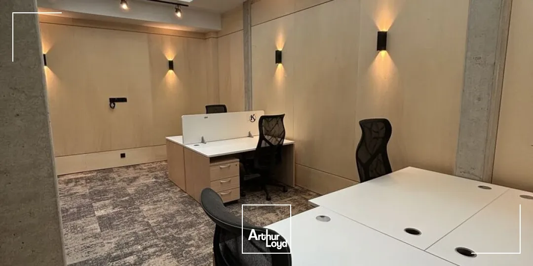 Bureaux à louer à PARIS 75017