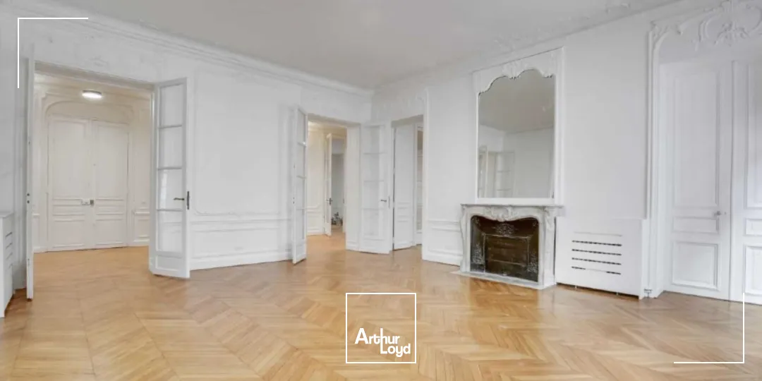 Bureaux à vendre à PARIS 75016