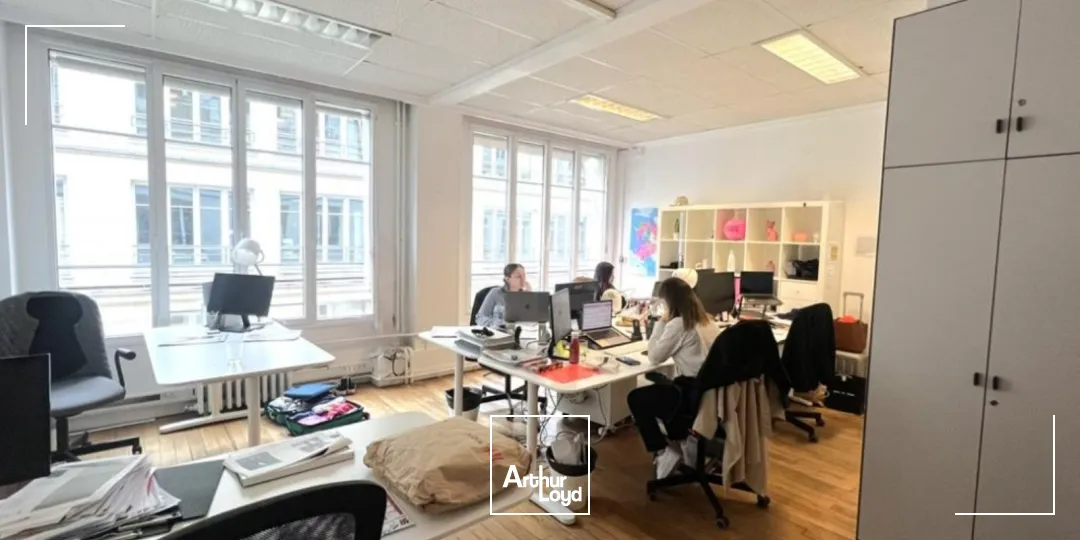 Bureaux à louer à PARIS 75010
