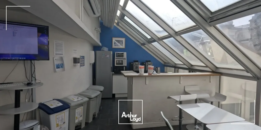 Bureaux à louer à PARIS 75010