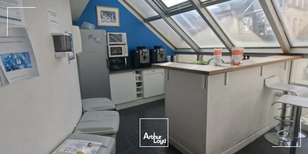 Bureaux à louer à PARIS 75010