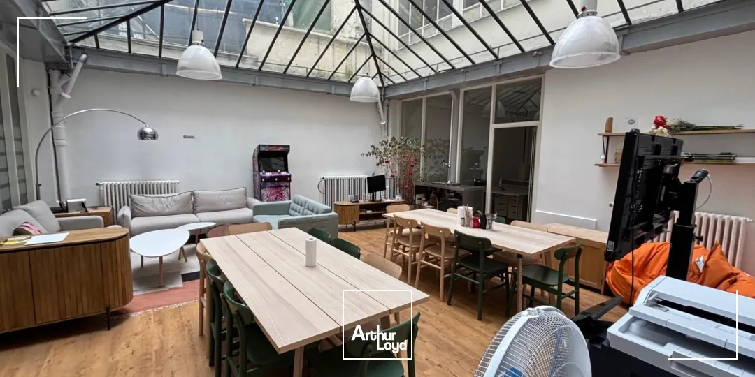 Bureaux à louer à PARIS 75009
