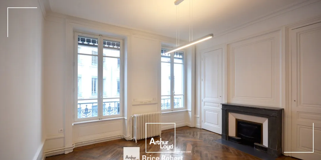 A louer - Bureaux haussmanniens rénovés - Lyon 3ème Préfecture