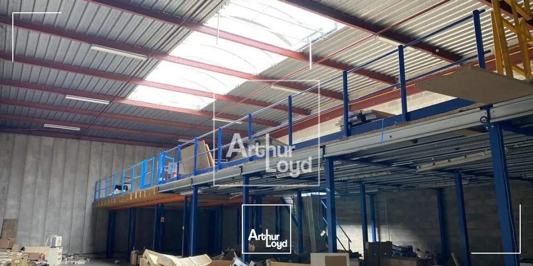 BONDOUFLE LOCAUX A LOUER