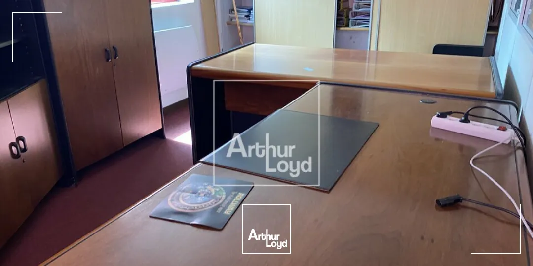 BONDOUFLE LOCAUX A LOUER