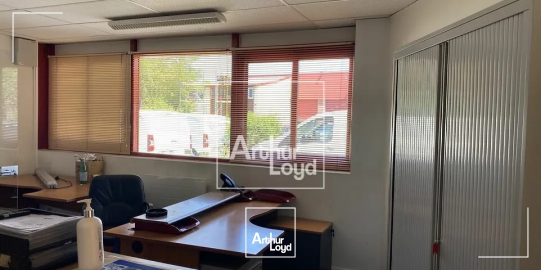 BONDOUFLE LOCAUX A LOUER