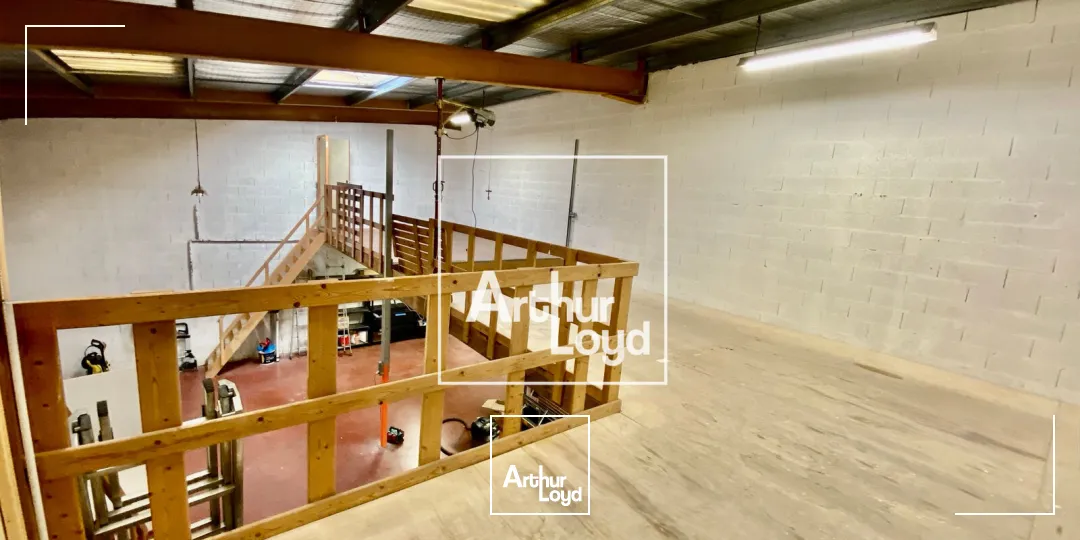 À Vendre - Local d'Activité 220 m² à fort potentiel - Secteur Fréjorgues Ouest