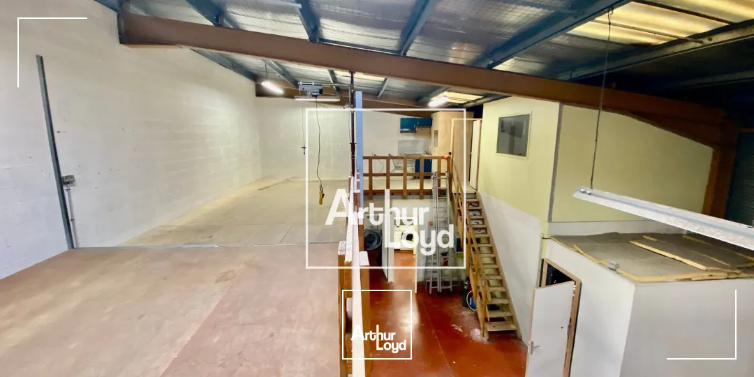 À Vendre - Local d'Activité 220 m² à fort potentiel - Secteur Fréjorgues Ouest