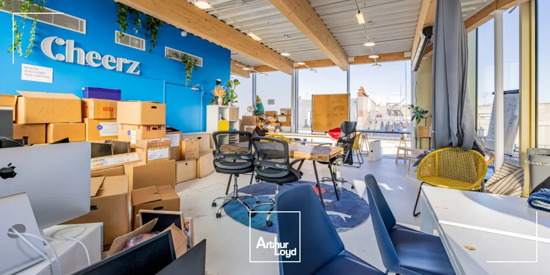 Bureaux à louer à PARIS 75008