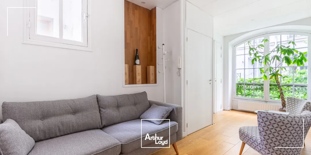 Bureaux à louer à PARIS 75011