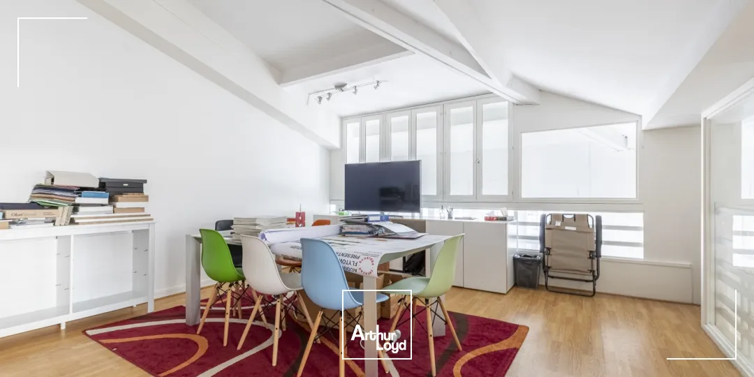 Bureaux à louer à PARIS 75003