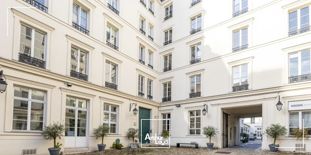 Bureaux à louer à PARIS 75003