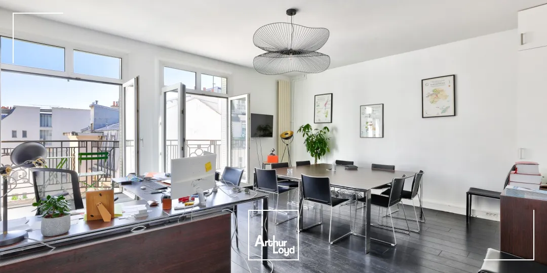 Bureaux à louer à PARIS 75008