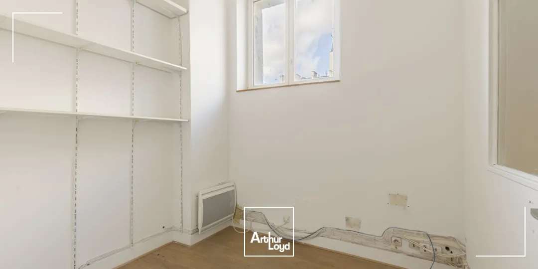 Bureaux à louer à PARIS 75003