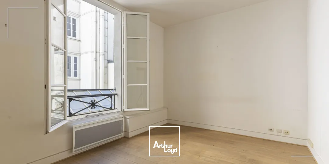 Bureaux à louer à PARIS 75003