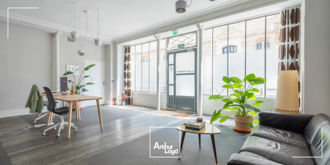 Bureaux à louer à PARIS 75011