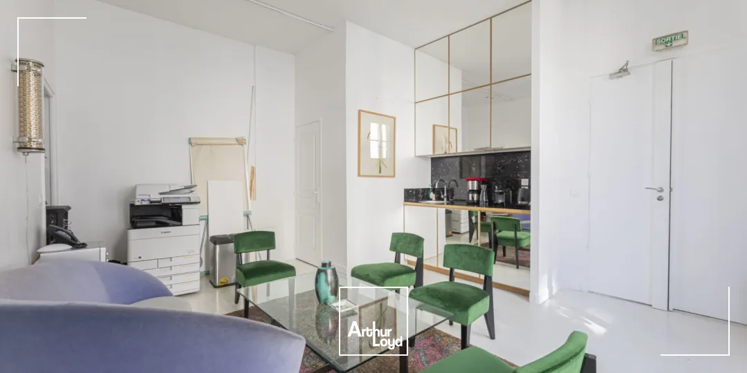 Bureaux à louer à PARIS 75003