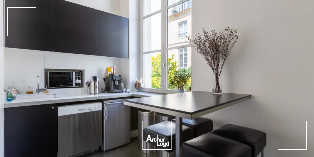 Bureaux à louer à PARIS 75003