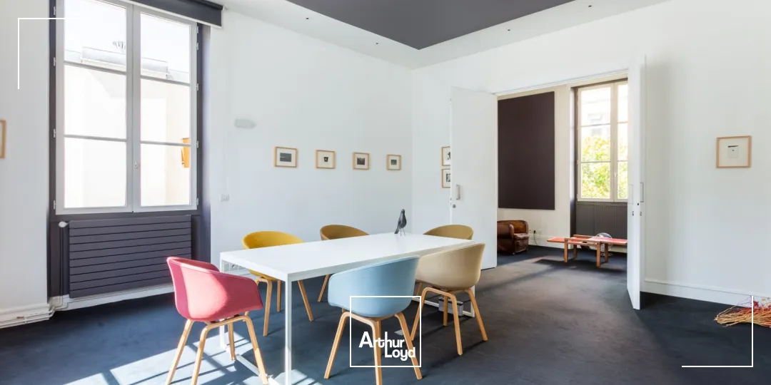 Bureaux à louer à PARIS 75003