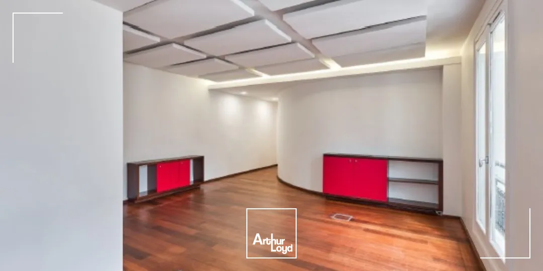 Bureaux à louer à PARIS 75009