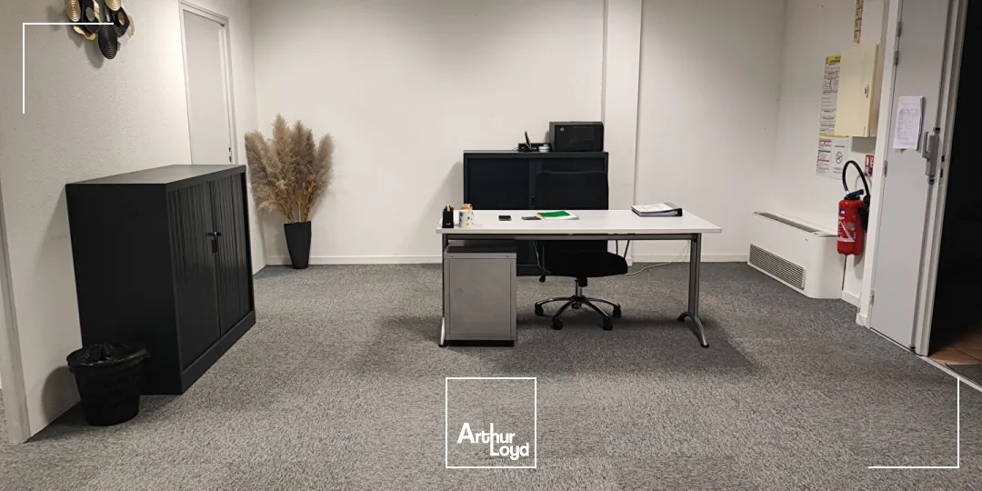 ESTER TECHNOLPOLE - A LOUER - 85 m² de bureaux en rez-de-chaussée