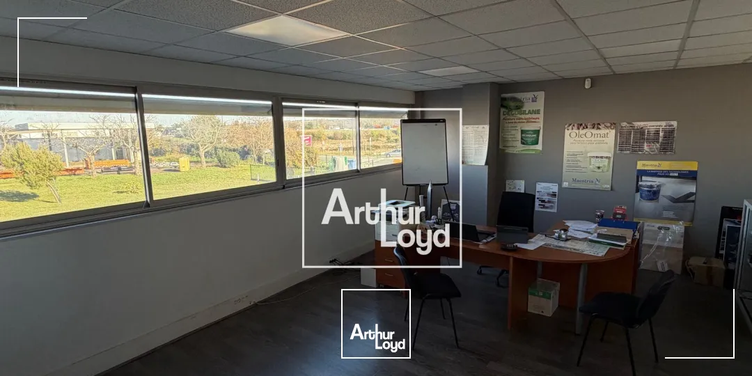 LOCAL D'ACTIVITÉ AVEC BELLE VISIBILITÉ - À LOUER - TOULOUSE