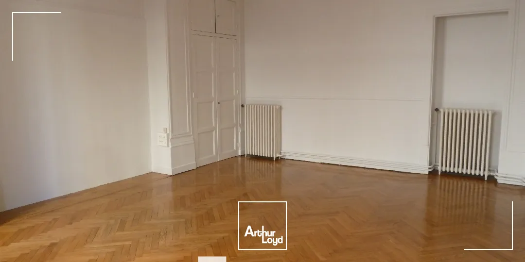 A louer - Bureaux lumineux en Presqu'Île - Lyon 1er