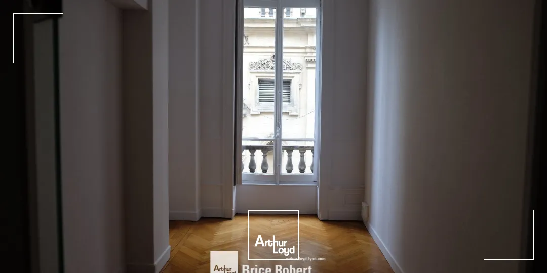 A louer - Bureaux lumineux en Presqu'Île - Lyon 1er