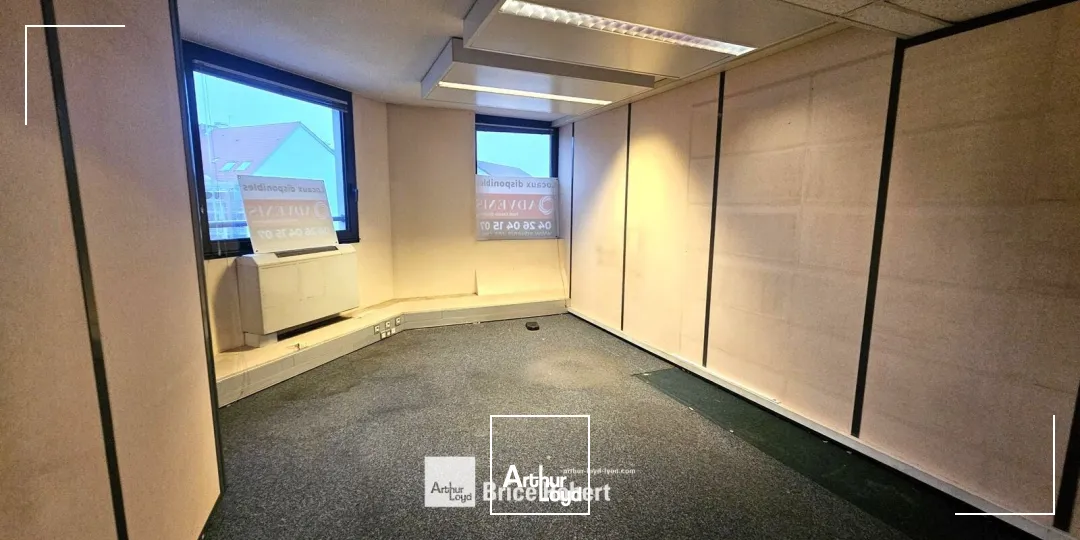 A louer - LE JARDIN SUEDOIS - Bureaux flexibles - Lyon 8ème