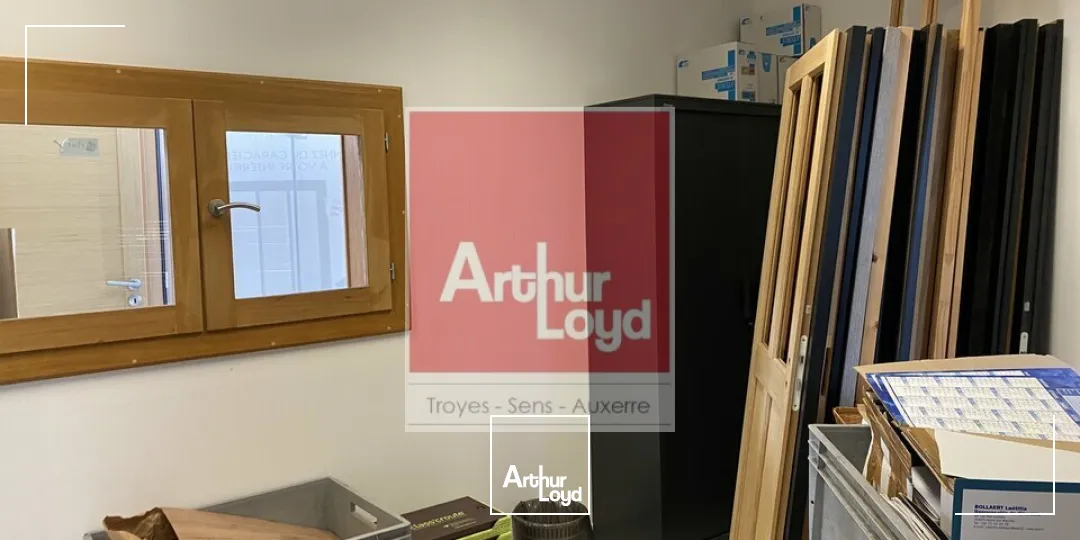 Local industriel rare à 20 km de Troyes.