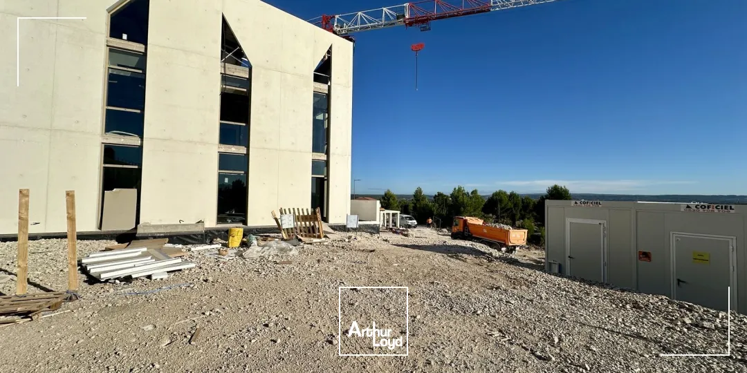 BUREAUX NEUFS À LOUER AIX LA DURANNE