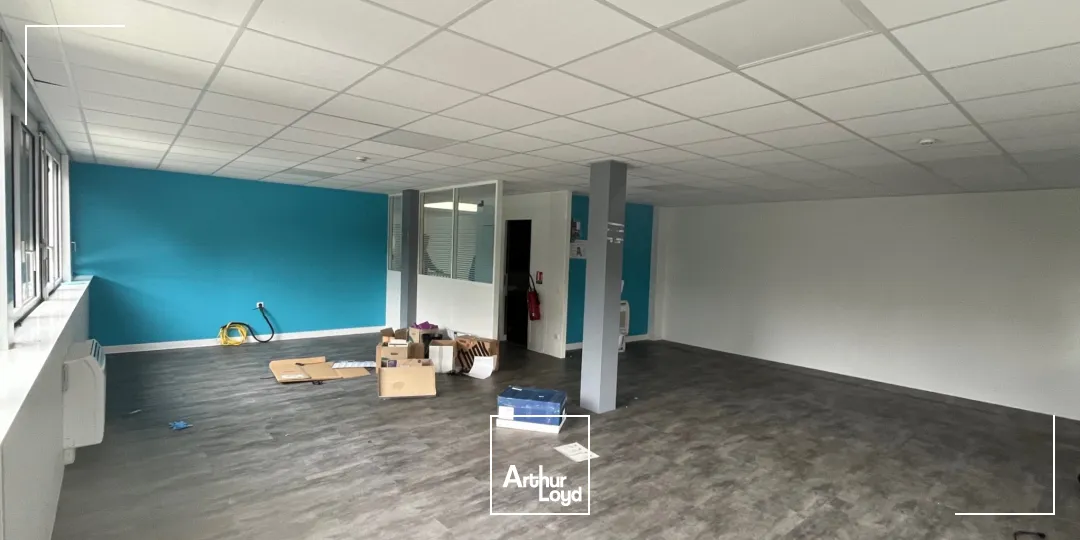 BATIMENT INDEPENDANT A LOUER - SAINT OUEN L'AUMONE