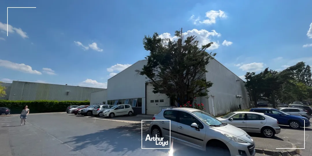 BATIMENT INDEPENDANT A LOUER - SAINT OUEN L'AUMONE