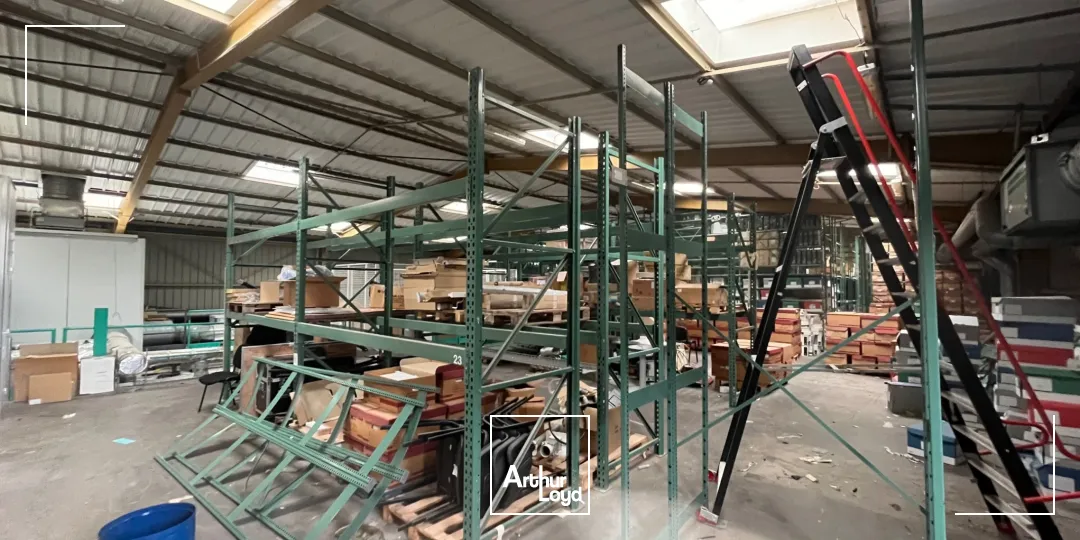 BATIMENT INDEPENDANT A LOUER - SAINT OUEN L'AUMONE