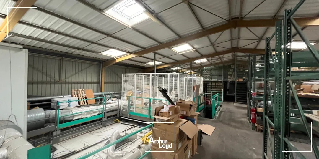 BATIMENT INDEPENDANT A LOUER - SAINT OUEN L'AUMONE