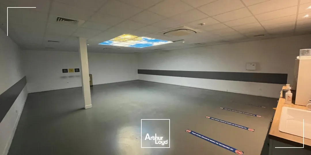 BATIMENT INDEPENDANT A LOUER - SAINT OUEN L'AUMONE